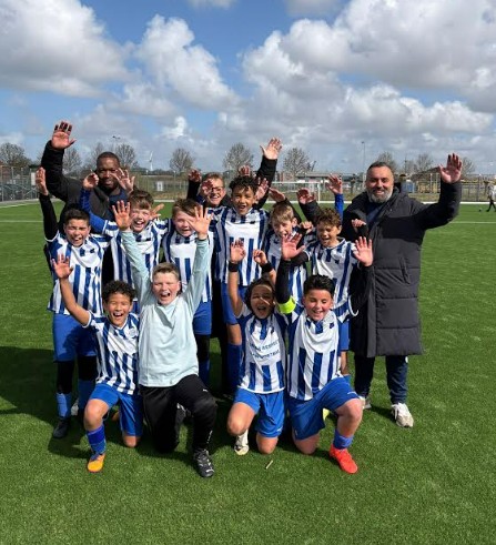 RVVH 11-1 kampioen!